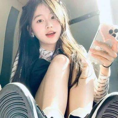美人江湖之师姝别走手游下载